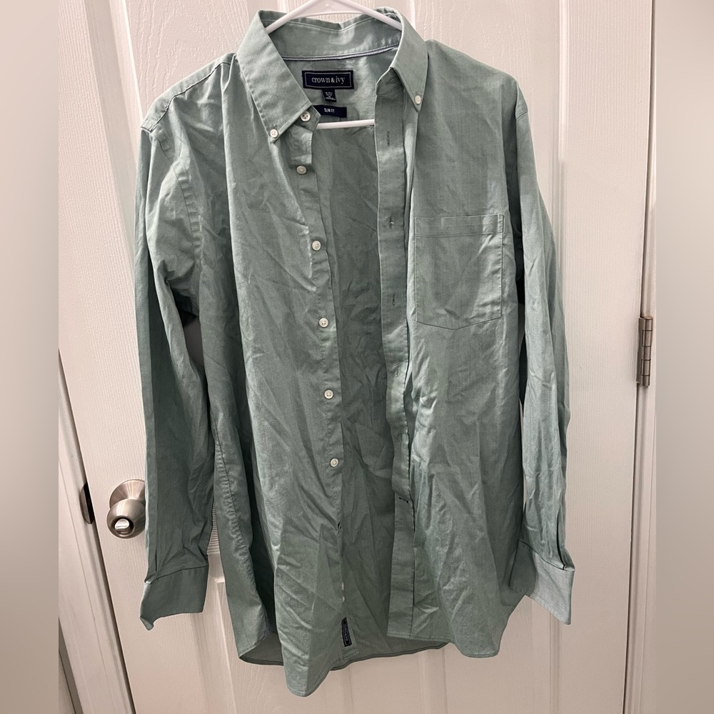 Crown & Ivy Long Sleeve Button Down